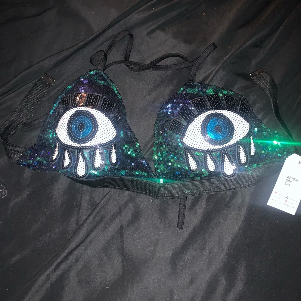 Female 2 piece